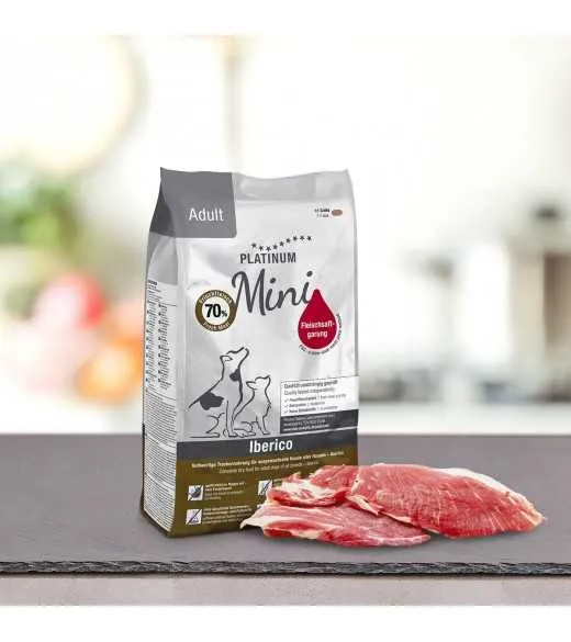 14 x 900 g PLATINUM MINI Iberico voksen hundefoder PLATINUM MINI Adult Iberico og Grønt er et sundt komplet koldpresset hundefo